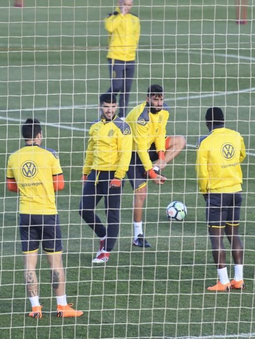 ENTRENAMIENTO DE LA UD LAS PALMAS