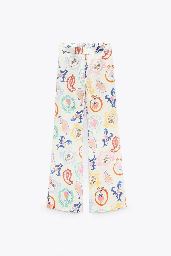 Pantalones con estampado de Zara