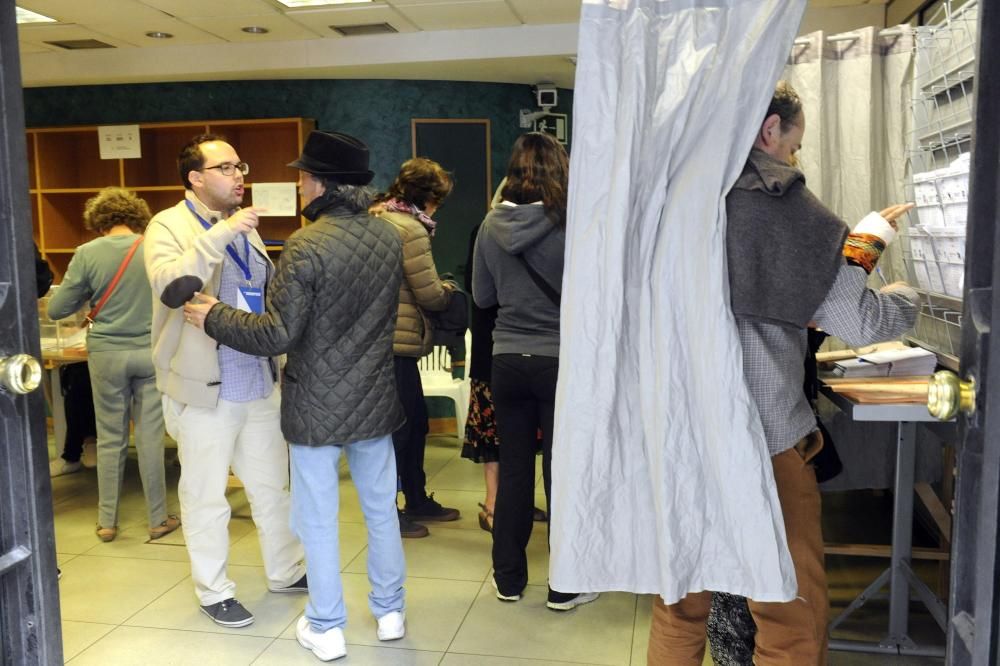 La jornada electoral arranca en A Coruña