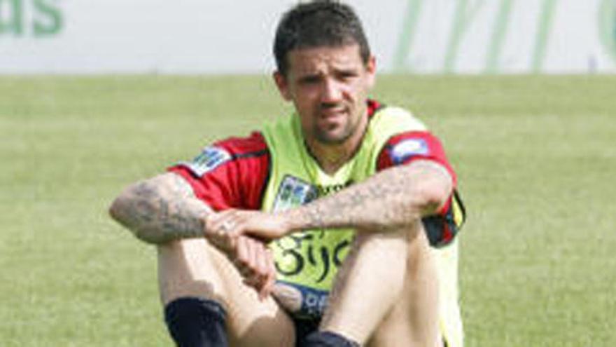 Nacho Novo, operado de urgencia tras un infarto