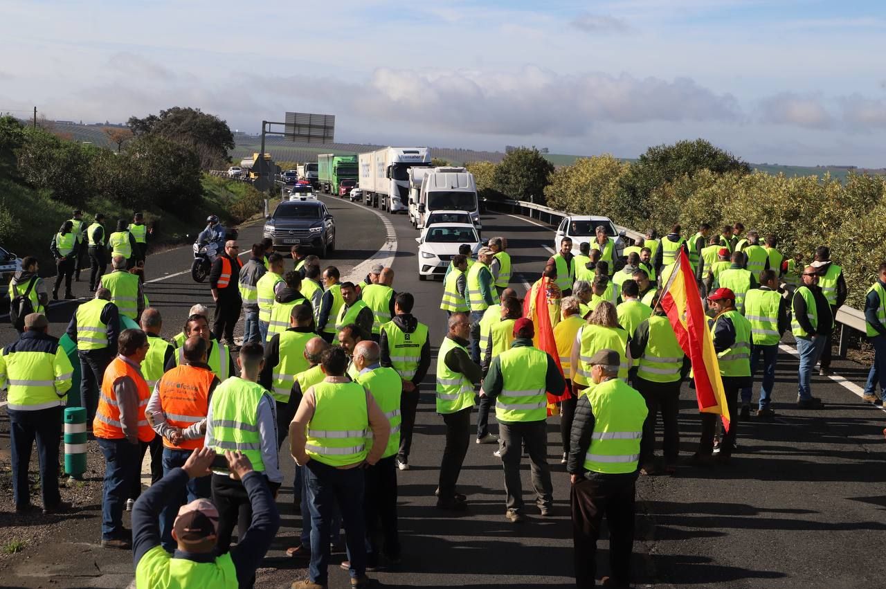 Cinco tractoradas recorren la provincia