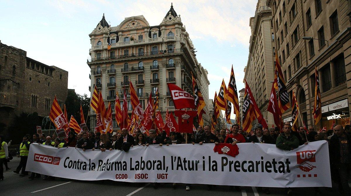 Manifestación contra la reforma laboral, en Barcelona, el 19 de febrero del 2012.