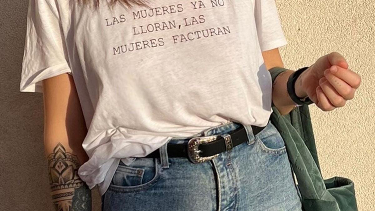 La camiseta de la venganza de Shakira