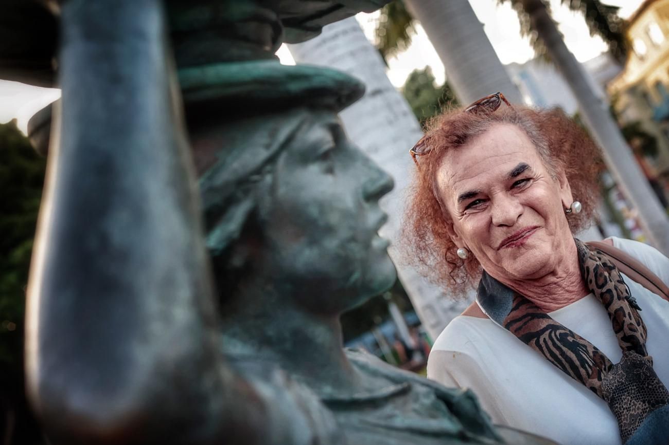 Laura Mendoza, la Lecherita del Carnaval de Santa Cruz de Tenerife