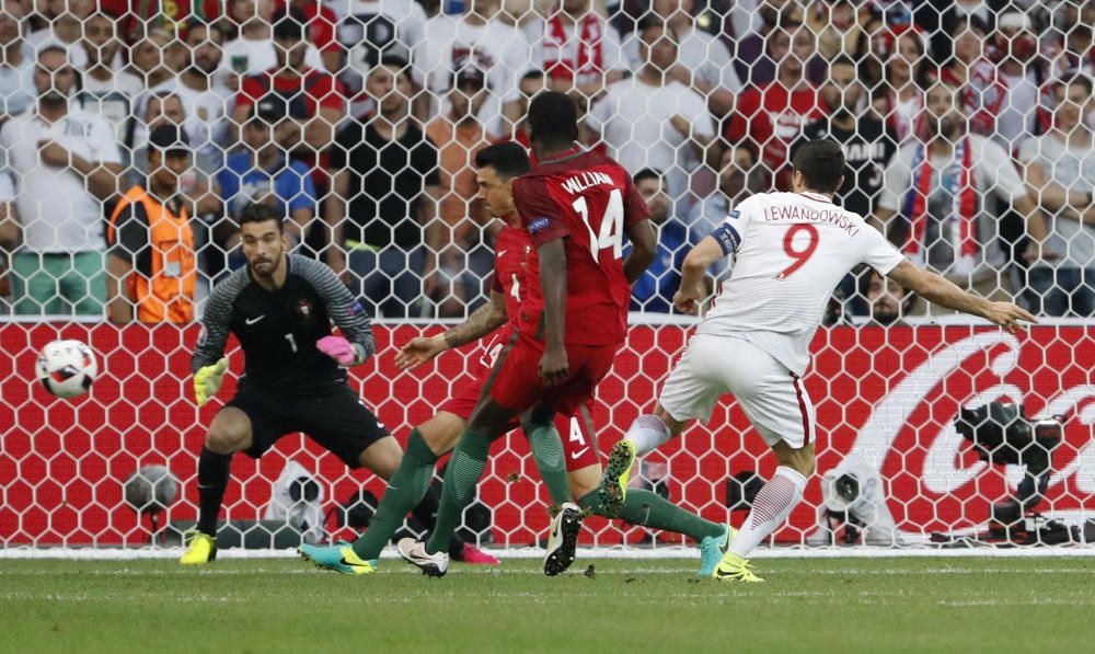 Portugal ha logrado la clasificación para semifinales tras vencer a Polonia en la tanda de penaltis.