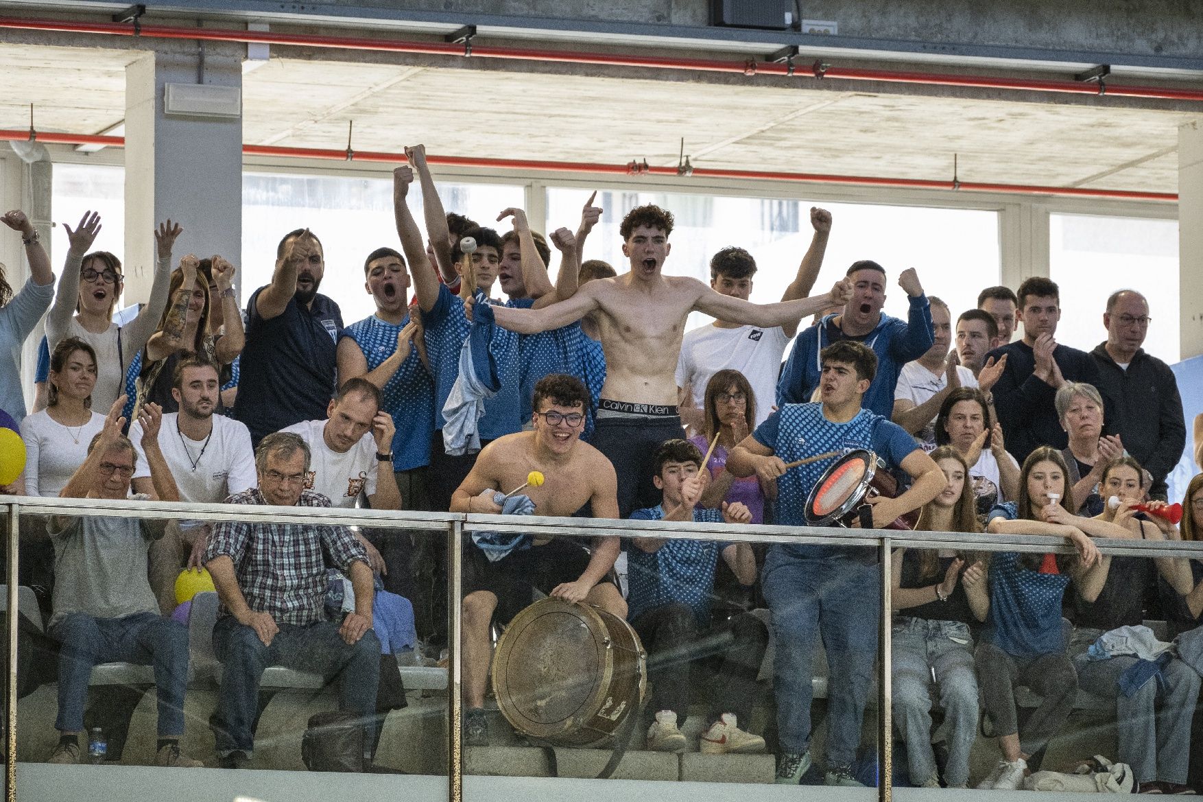 Imatges del partit de waterpolo CN Manresa-CWP Sant Adrià