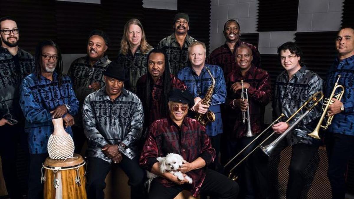 Earth, Wind &amp; Fire Experience