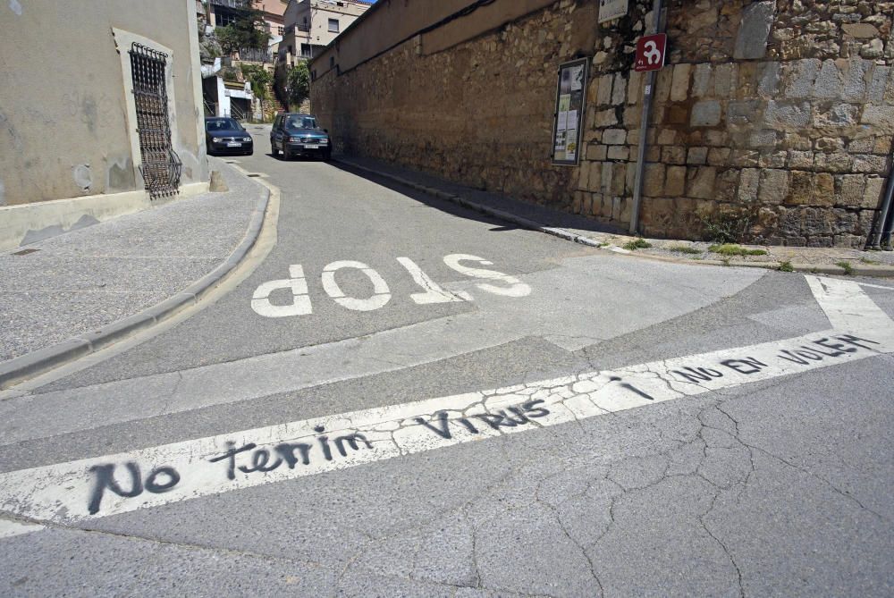 Pintades contra esportistes a Sant Daniel