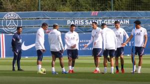 PSG prepara el debut de Messi con la incertidumbre de Mbappé