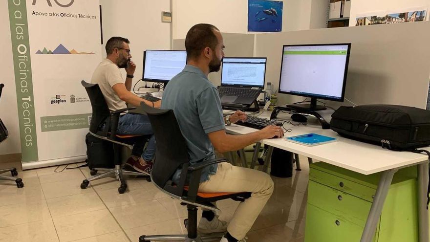 El programa de Asistencia a las Oficinas Técnicas tramita 1.178 solicitudes de cabildos y ayuntamientos