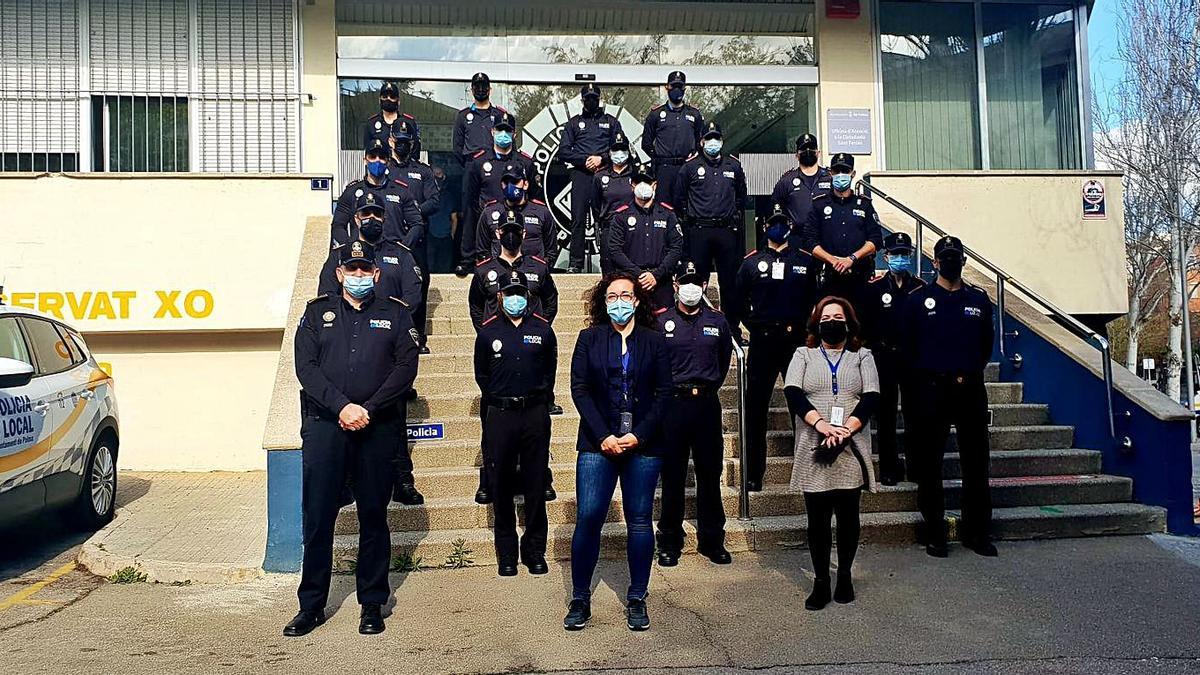 Toma de posesión de nuevos policías en prácticas.