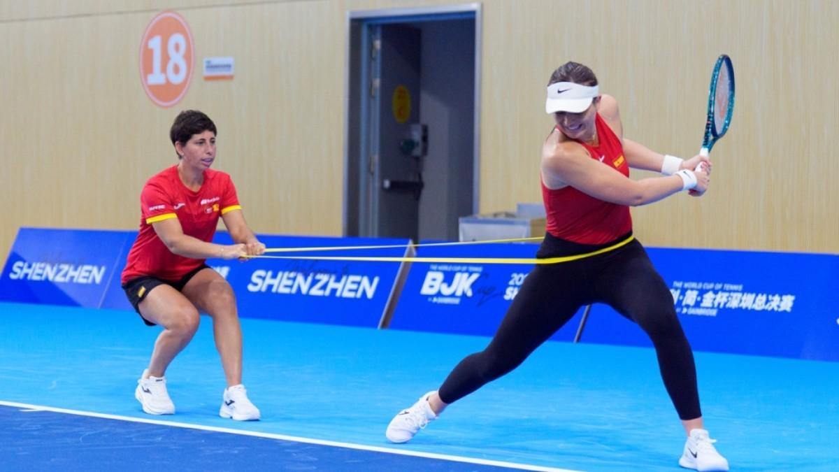 Badosa, entrenando con Carla Suárez