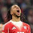 Michael Olise durante el partido de la Bundesliga que han jugado FC Bayern Munich y SC Freiburg en Munich, Alemania. EFE/EPA/RONALD WITTEK