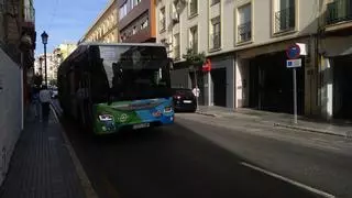 Viajar en autobús de la EMT en Málaga será gratis para menores de 14 años a partir de julio