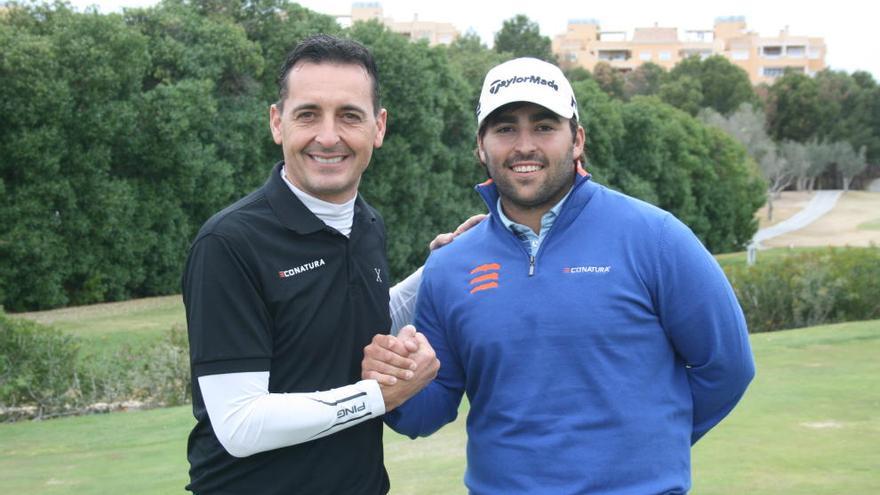 Teodoro Arnaldos con el golfista malagueño Mario Galiano.