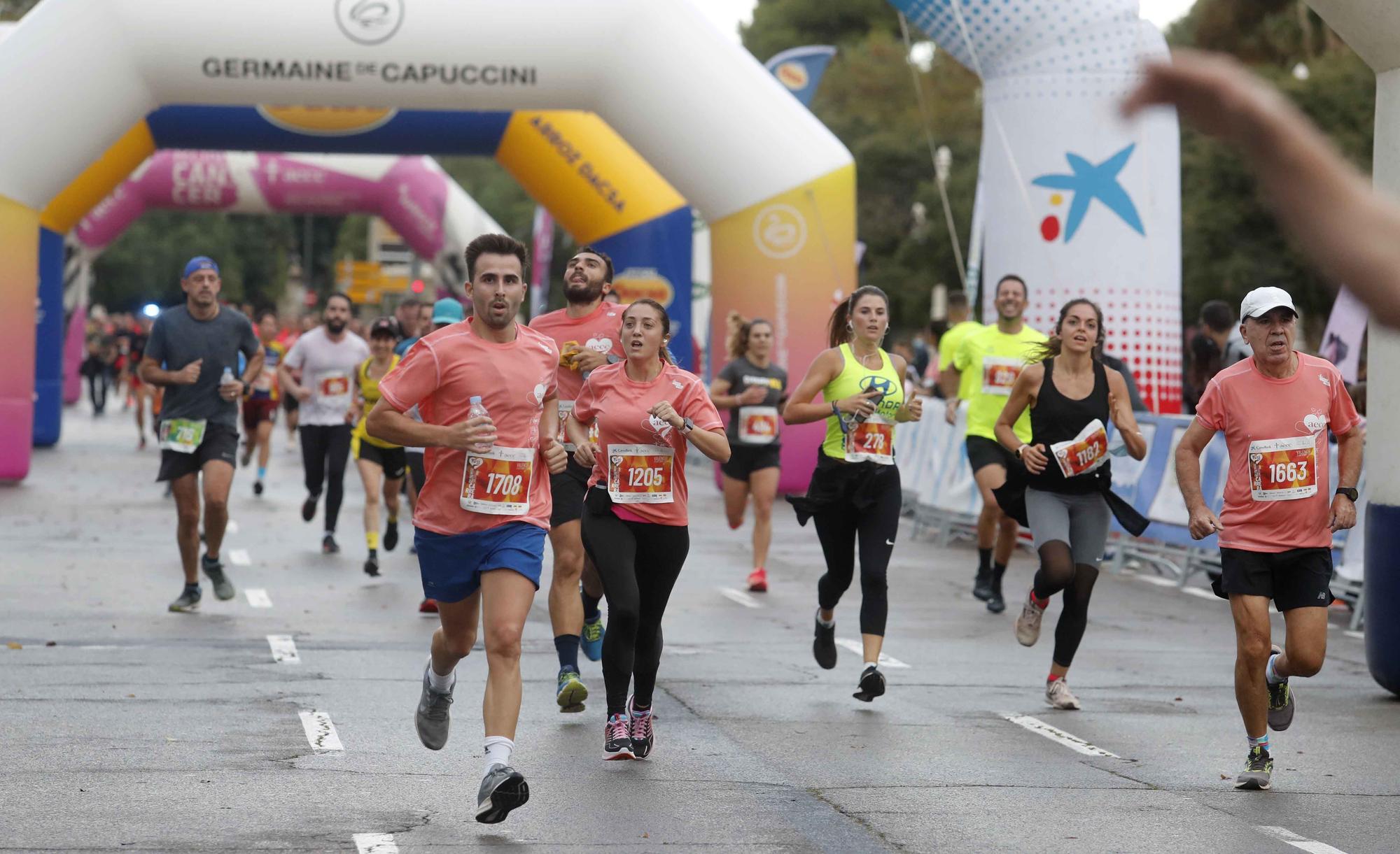 Búscate en la carrera contra el cáncer de València