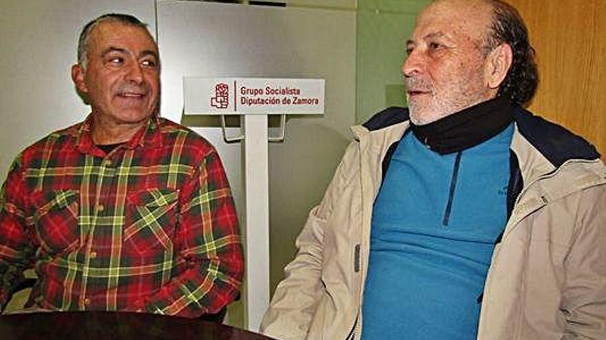 Ángel Carballés y Julio Mata, concejales socialistas.