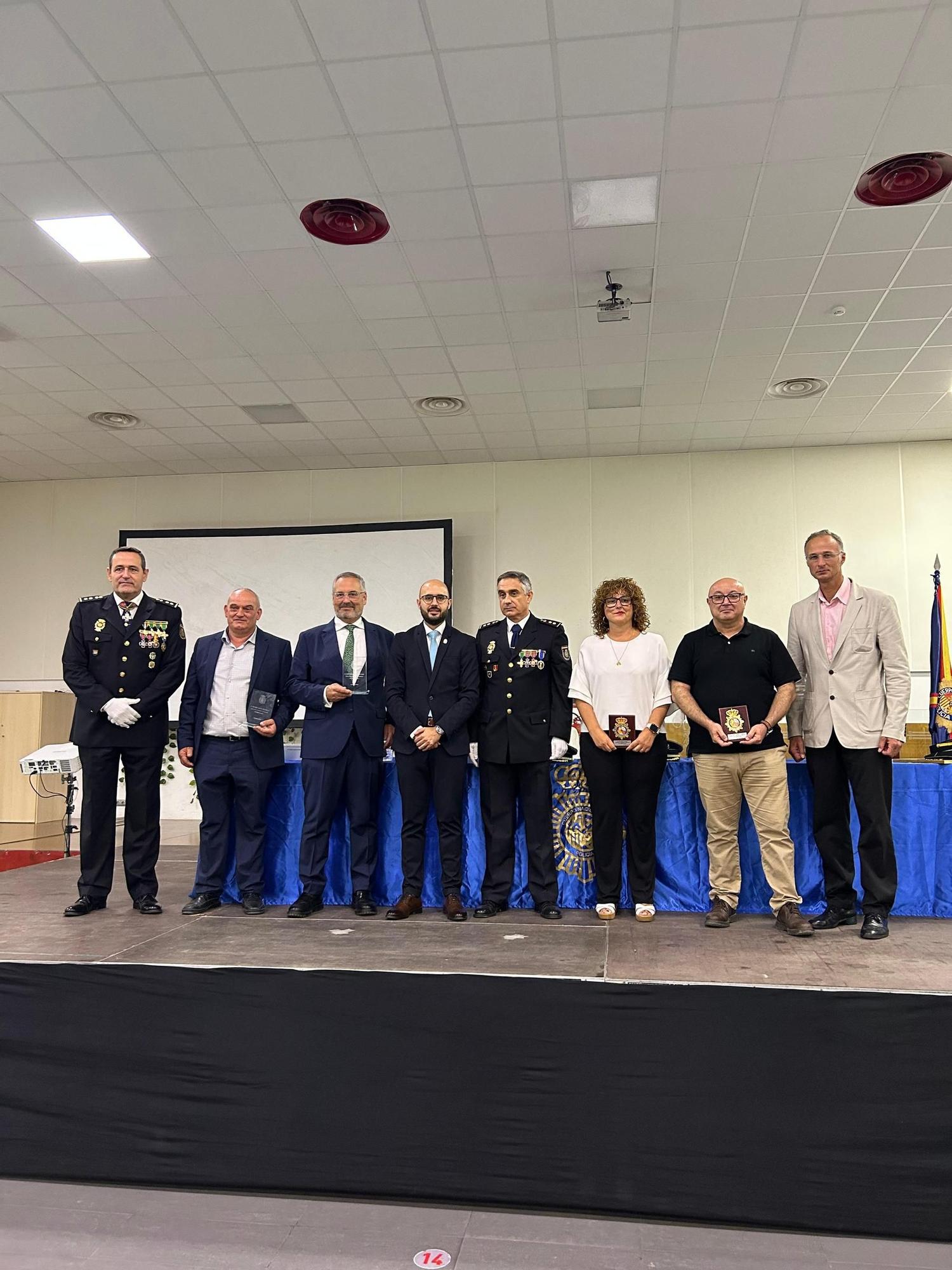Así ha celebrado la Policía Nacional la fiesta de sus patronos en Algemesí