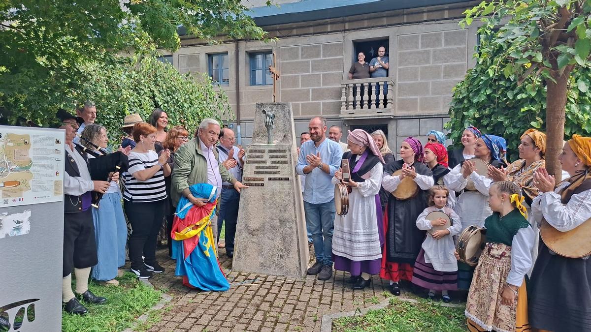 En imágenes: Navelgas celebra el XLIV Día de los Pueblos con un hermanamiento con Infiesto En imágenes: Navelgas celebra el XLIV Día de los Pueblos con un hermanamiento con Infiesto