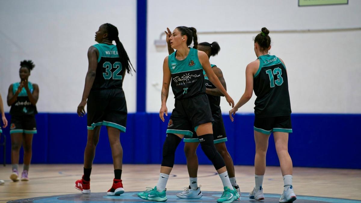 Victoria con autoridad del CAB Estepona.