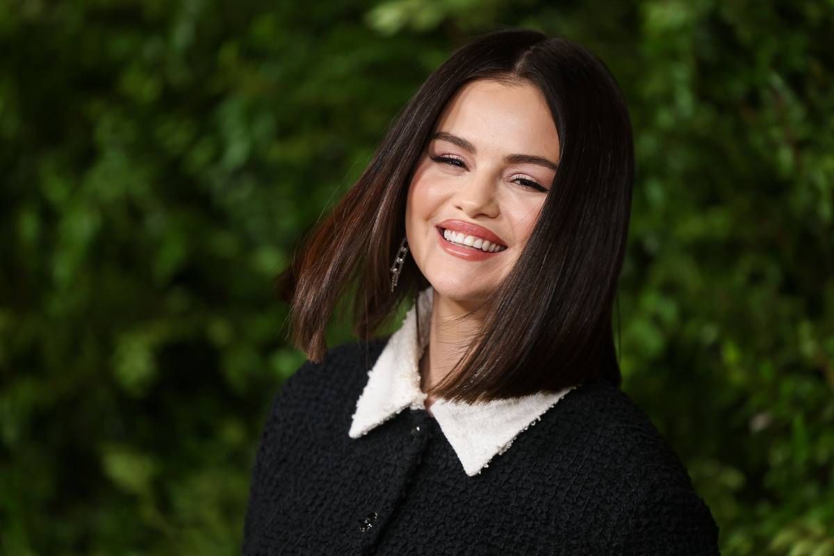 Selena Gomez anuncia su boda con Benny Blanco