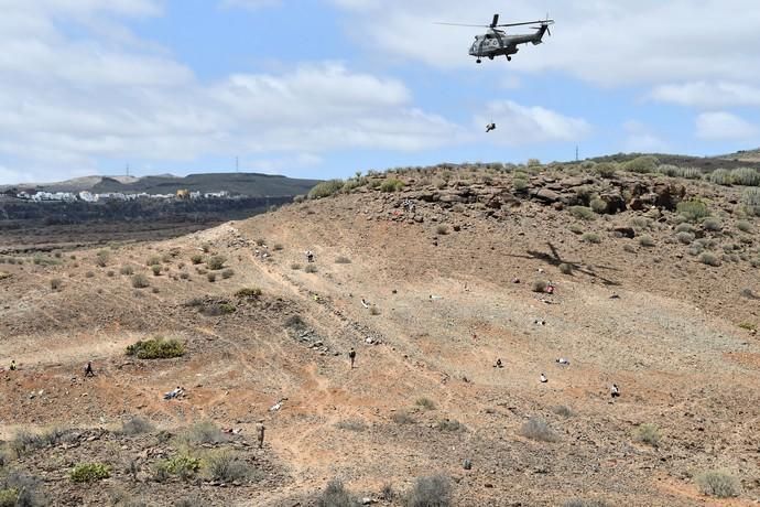 10/04/2019 SAN BARTOLOME DETIRAJANA. Simulacro accidente aéreo del Ejercito del Aire.  Fotógrafa: YAIZA SOCORRO.  | 10/04/2019 | Fotógrafo: Yaiza Socorro