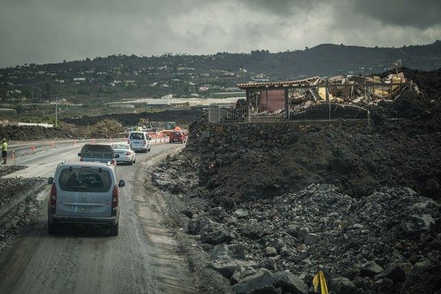 Carreteras por las coladas de lava de La Palma