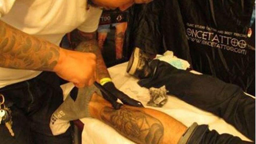 Los mejores tatuadores se citan en Estepona.