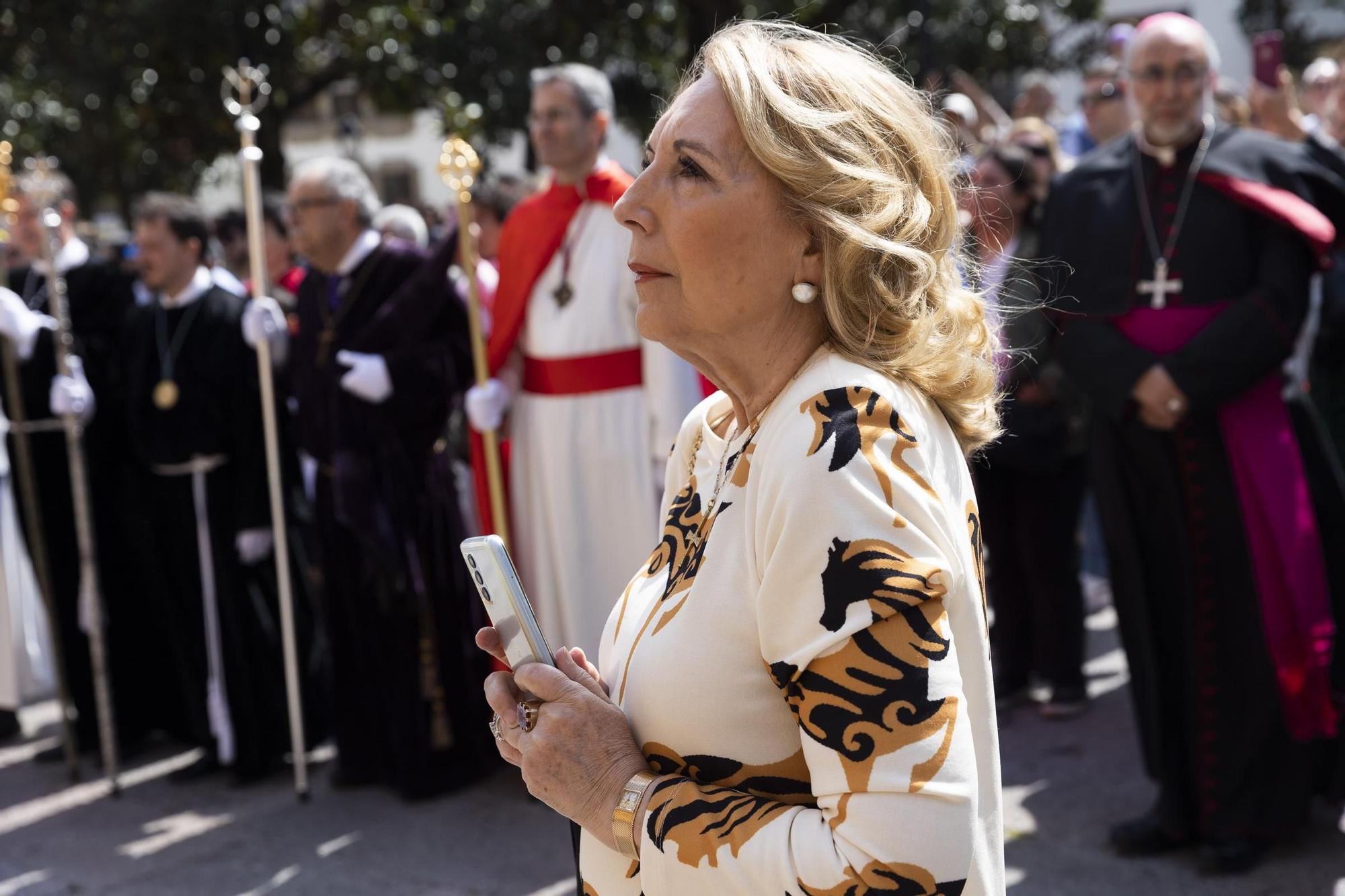 Oviedo despide a lo grande la Semana Santa: mira las fotos de la procesión del Resucitado