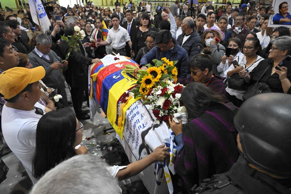 Quito despide al candidato asesinado Fernando Villavicencio