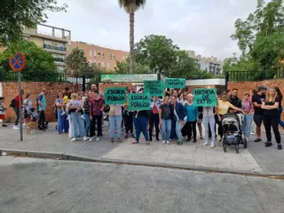Protestas por la supresión de aulas marcan la última fase de escolarización en Córdoba