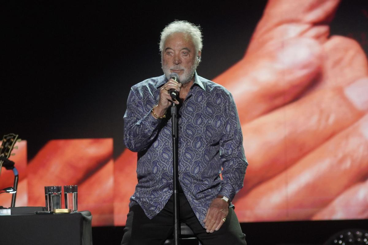 TOM JONES EN CONCIERTO