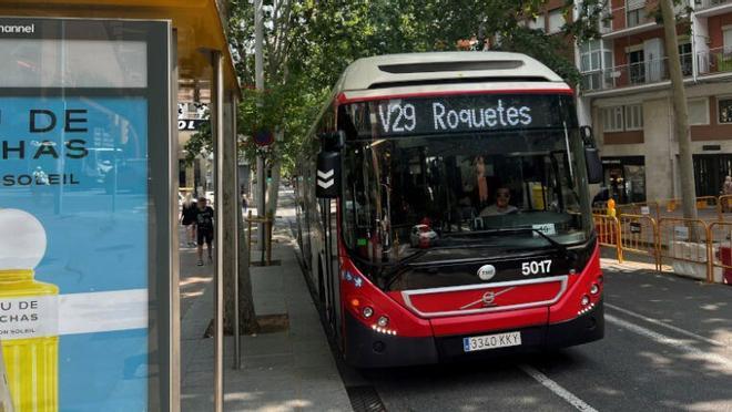 Los trabajadores del bus de Barcelona planean otro día de huelga entre el 5 y 9 de octubre si antes no hay acuerdo con TMB