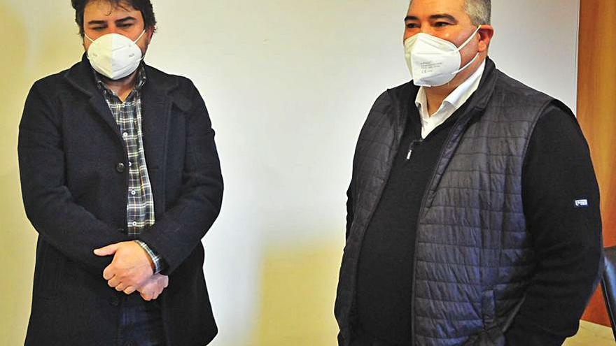 Agís y Castro, ayer en Ribadumia. | // IÑAKI ABELLA