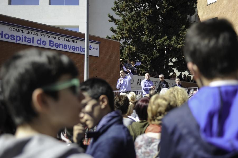 Manifestación en defensa de la sanidad en Benavent