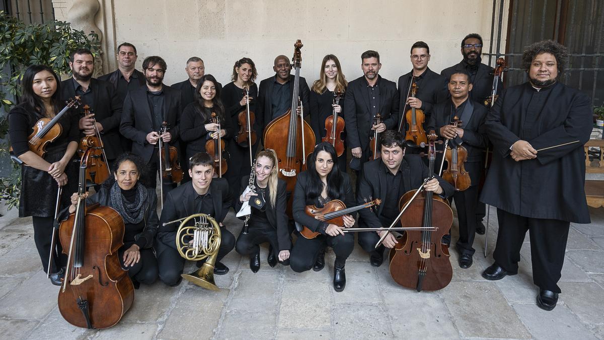 La Orquesta Virtuós Mediterrani.