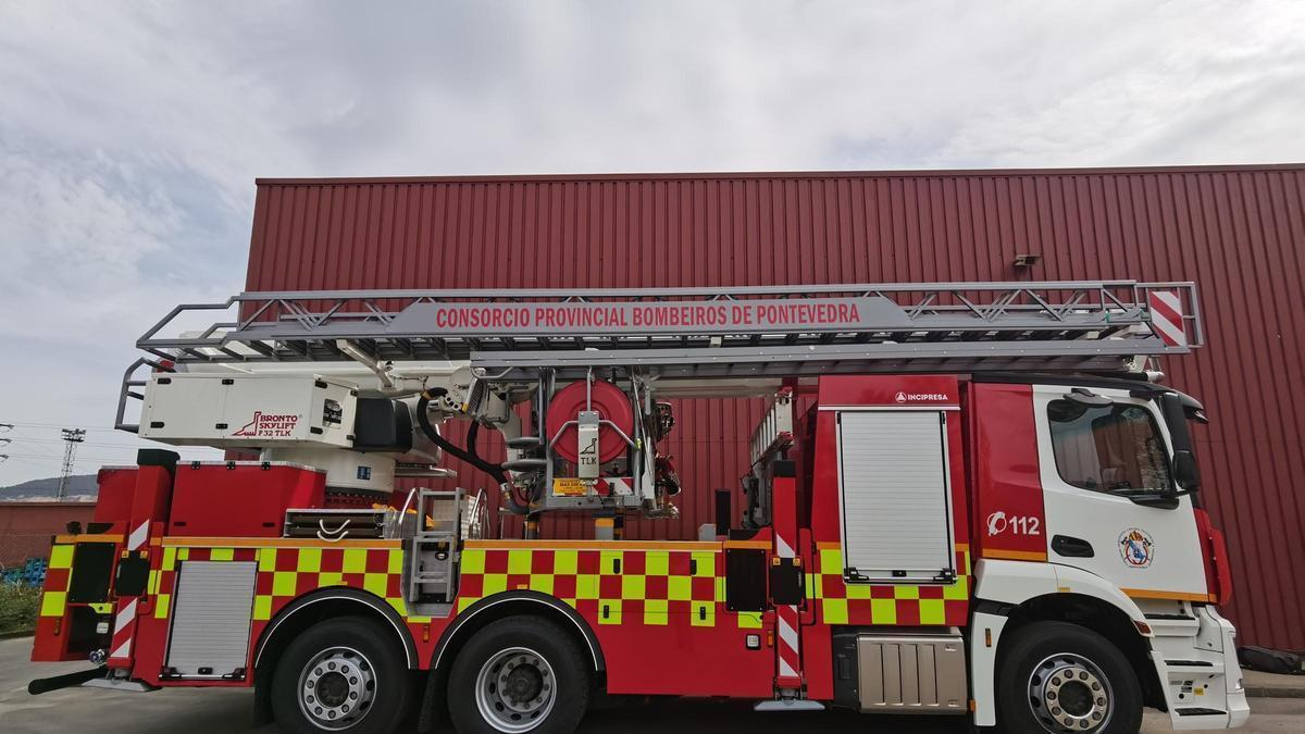 Un coche de los bomberos de Porriño del consorcio provincial