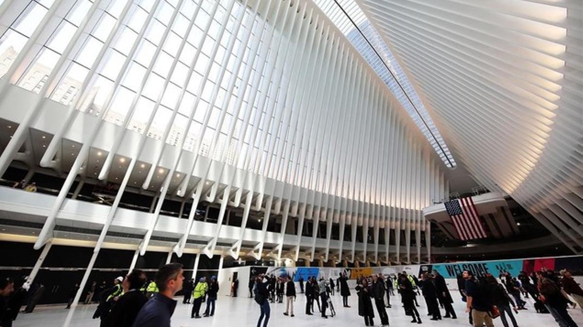 Vista del nuevo centro de transportes del World Trade de Nueva York, diseñado por el arquitecto español Santiago Calatrava.