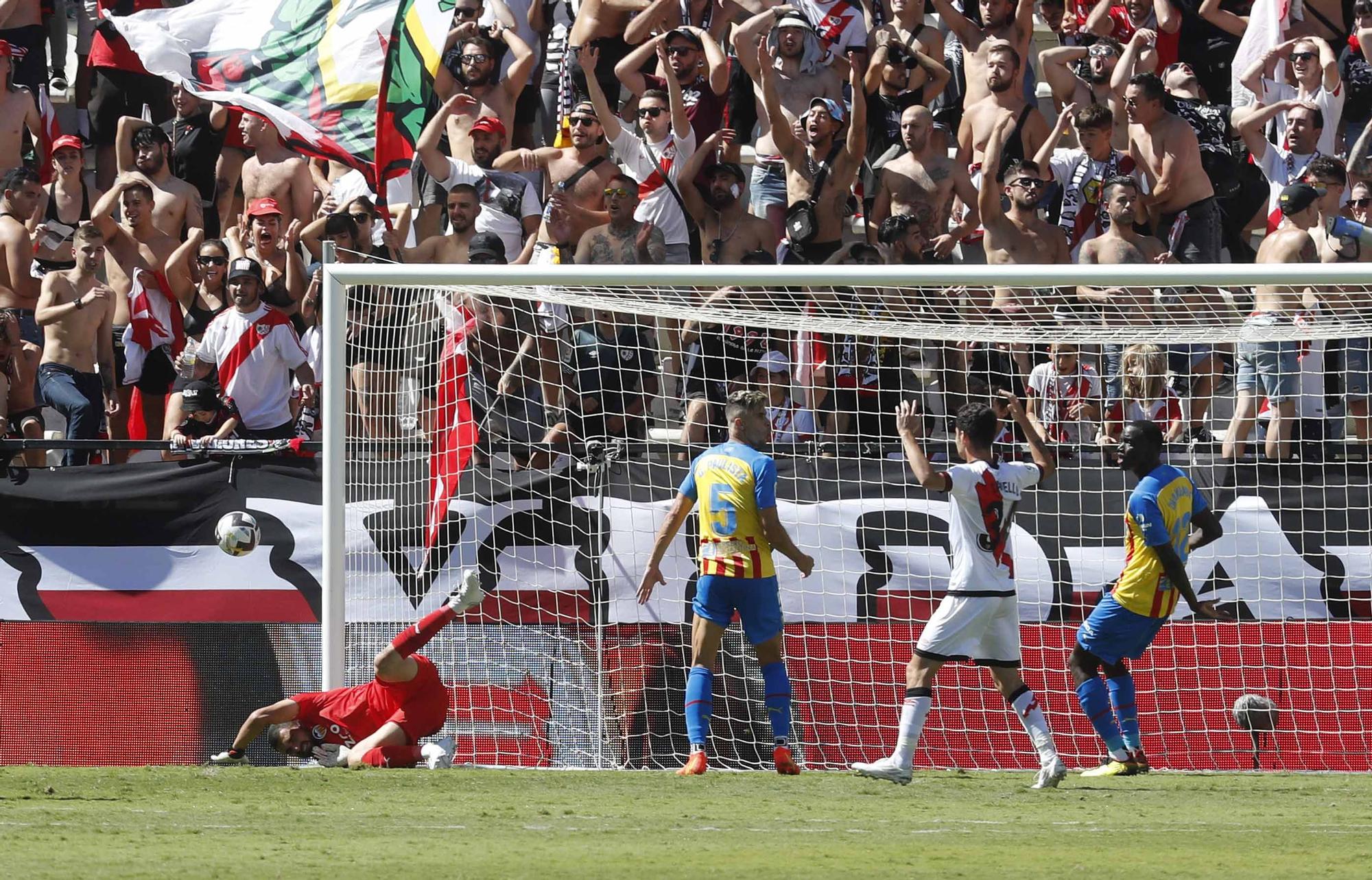 El Rayo - Valencia, en imágenes