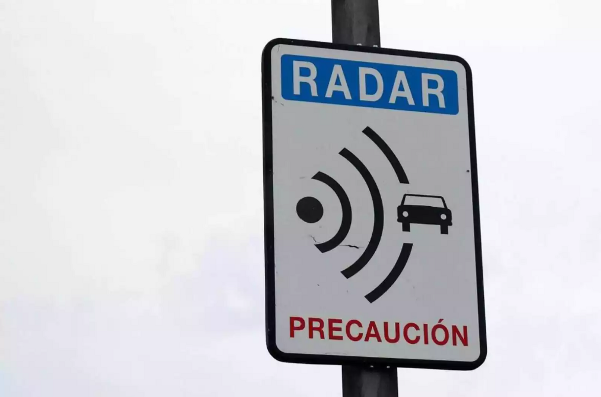 Si pasas, pagas: los 50 radares de la DGT que más multas ponen en España