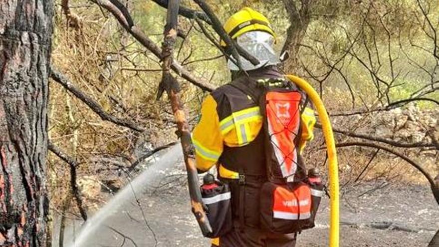 Una tormenta eléctrica provoca tres incendios forestales en Mallorca