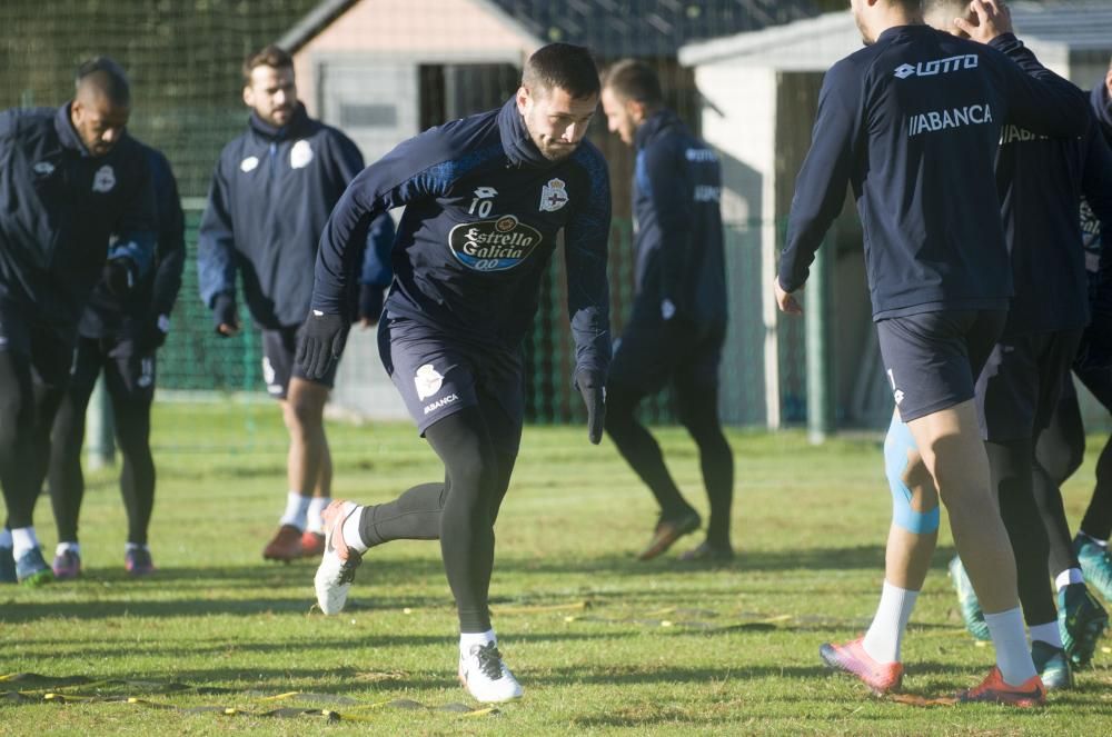 Garitano solo contará con Andone como referencia en ataque para el partido ante el Málaga, pero ha preferido no incluir en la convocatoria a ningún jugador ofensivo procedente del filial.