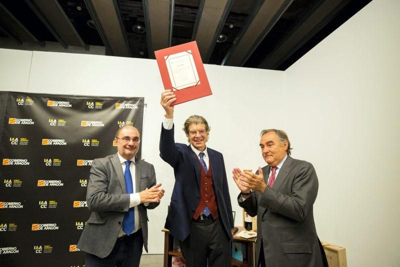 Juan Bolea recibe el Premio de las Letras Aragonesas