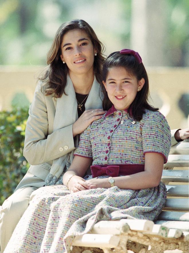 Begoña Fabra Betoret y Sonia Bernat Pascual, reinas del 2000