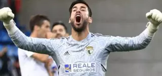 La UD Las Palmas ata al meta Churripi y debe sacar a Adri Suárez