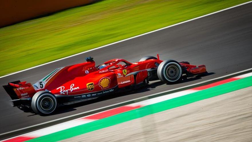 Vettel lidera un jornada con problemas en McLaren