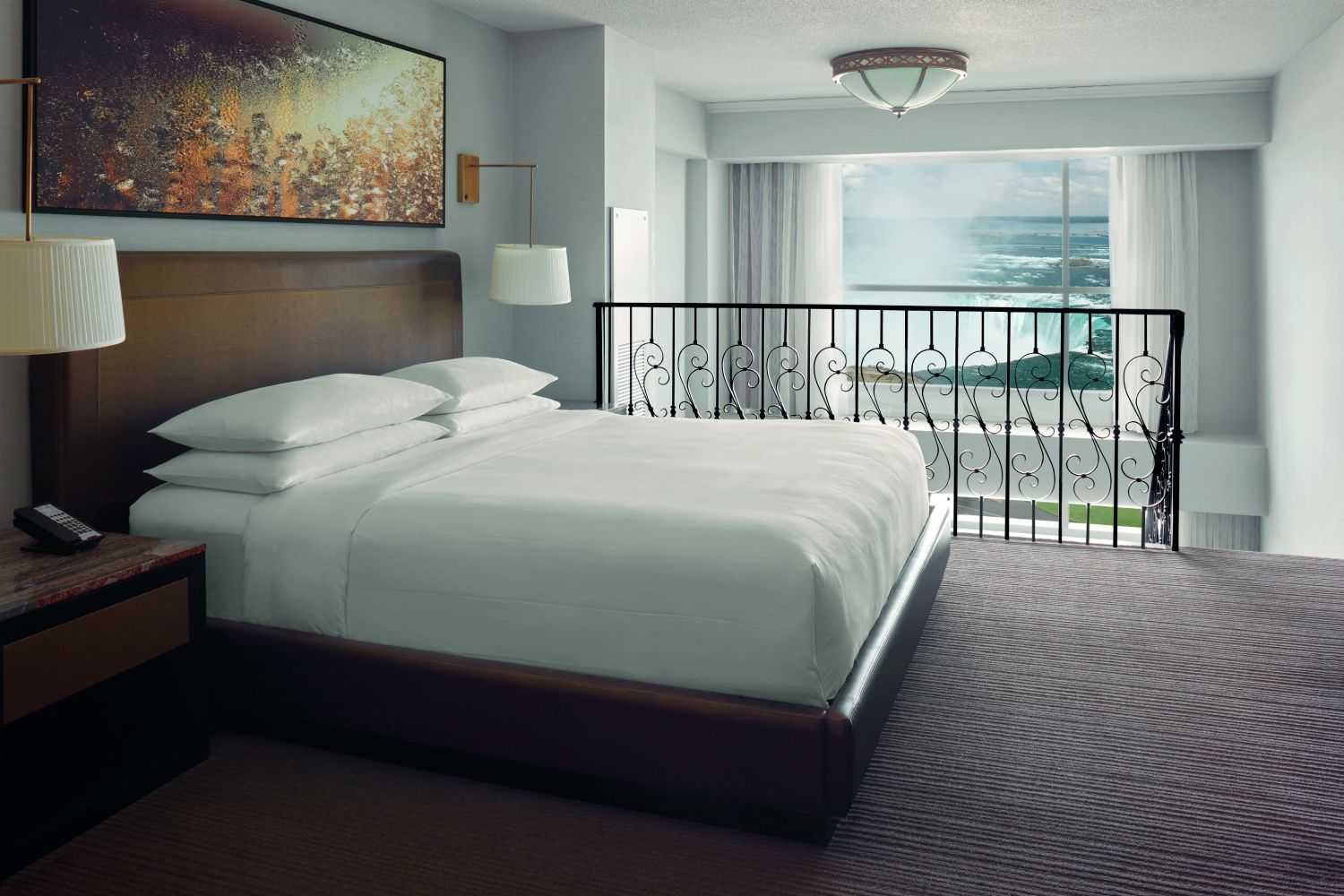 Habitación del Hilton Niagara Falls/Fallsview Hotel &amp; Suites.