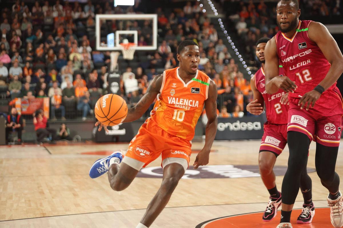 Omari Moore afronta su primera Copa