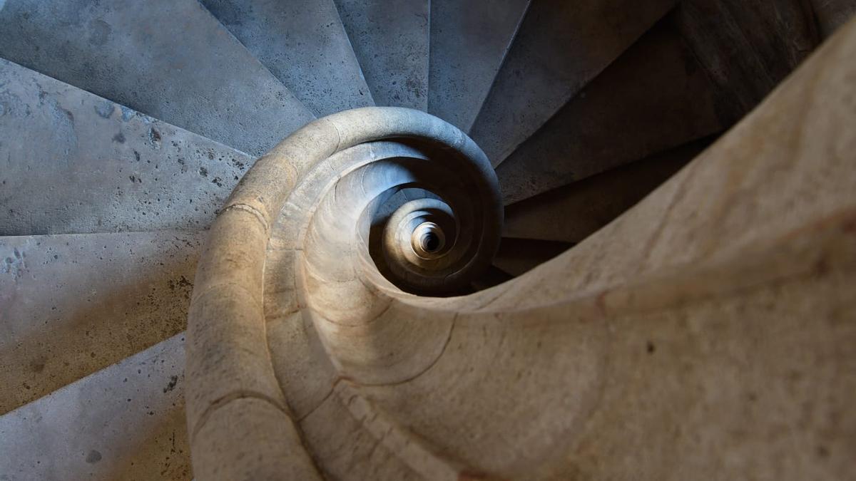 Una escalera 'secreta' de la Llotja.