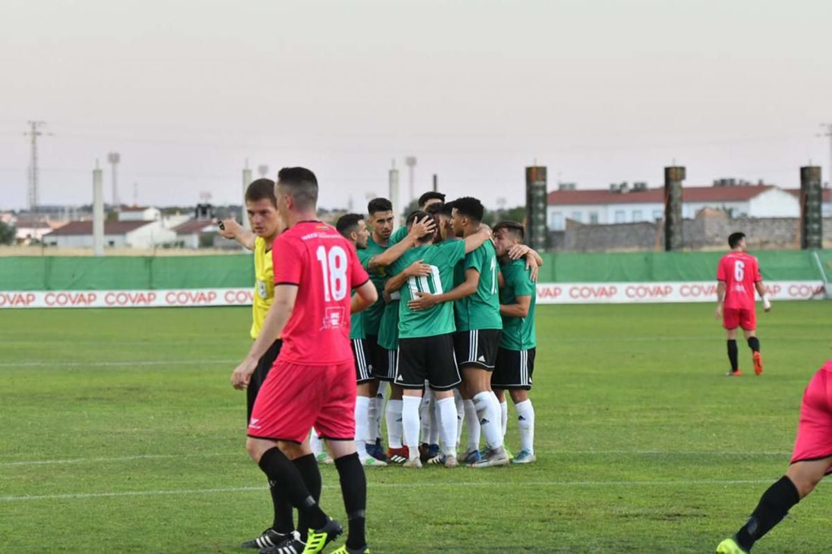 Las imágenes del Pozoblanco-Córdoba CF